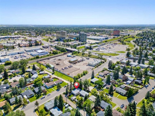 321 Haddon Road Sw, Calgary, AB - Outdoor With View