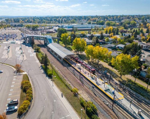 321 Haddon Road Sw, Calgary, AB - Outdoor With View