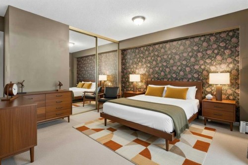 110-816 89 Avenue SW Calgary, AB T2V 4N8