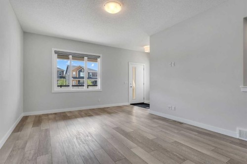 822, 826, 830, 834 Wolf Willow Boulevard Se, Calgary, AB - Indoor