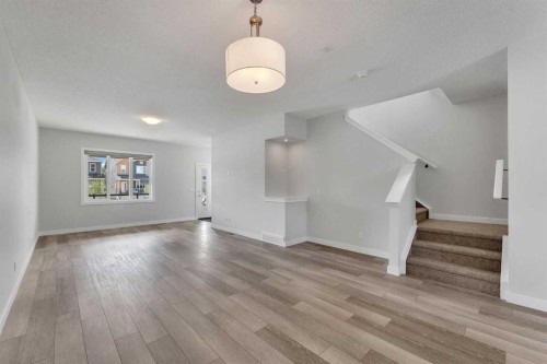 822, 826, 830, 834 Wolf Willow Boulevard Se, Calgary, AB - Indoor