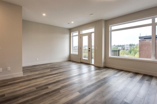 259 Royal Elm Road Nw, Calgary, AB - Indoor Photo Showing Other Room