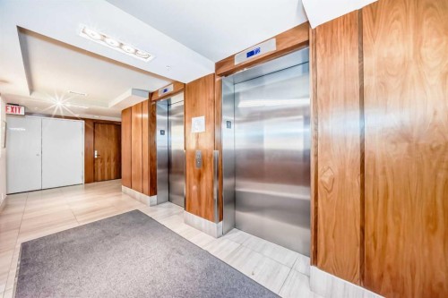 507-10 Shawnee Hill Sw, Calgary, AB - Indoor Photo Showing Other Room