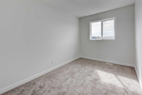 116 Herron Walk Ne, Calgary, AB - Indoor Photo Showing Other Room