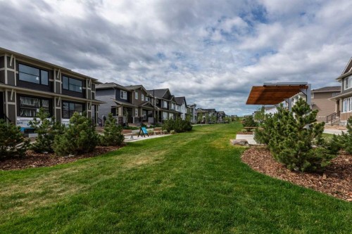 116 Herron Walk Ne, Calgary, AB - Outdoor