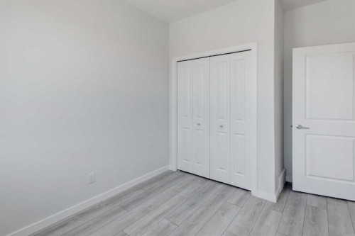905 Livingston View Ne, Calgary, AB - Indoor