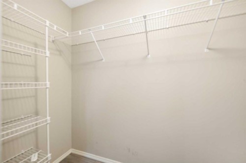 312 Saddlebrook Point Ne, Calgary, AB - Indoor With Storage