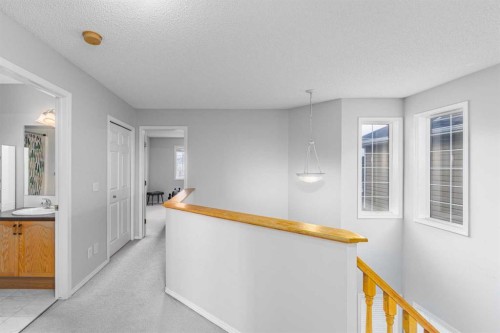 69 Royal Elm Mews, Calgary, AB - Indoor Photo Showing Other Room