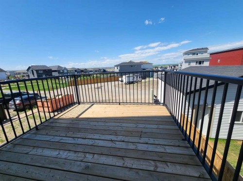575 Lucas Boulevard Nw, Calgary, AB - Outdoor With Exterior