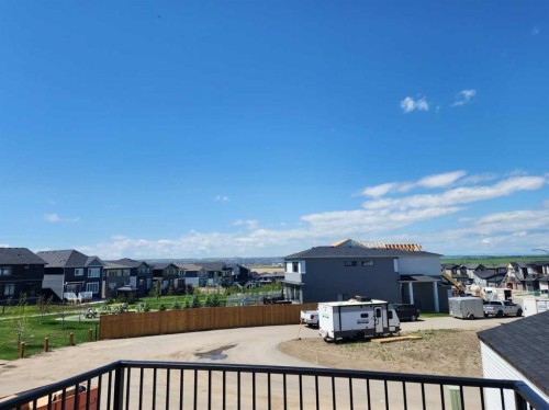 575 Lucas Boulevard Nw, Calgary, AB - Outdoor