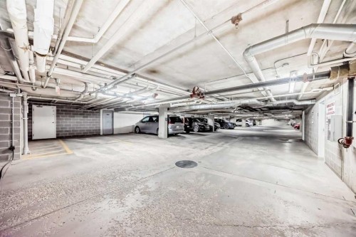 5311-70 Panamount Drive Nw, Calgary, AB - Indoor Photo Showing Garage
