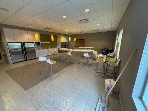 100 Grande Boulevard, Cochrane, AB 