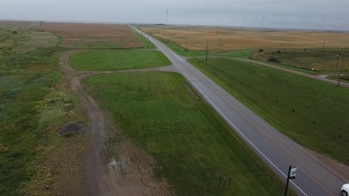 7 Railway Avenue South, Lomond, AB 