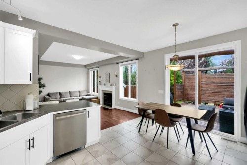 2020 Windsong Drive Sw, Airdrie, AB - Indoor Photo Showing Kitchen With Double Sink