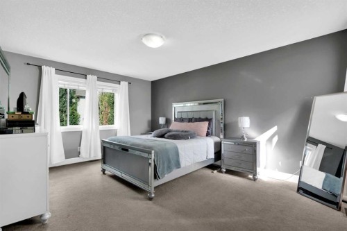 2020 Windsong Drive Sw, Airdrie, AB - Indoor Photo Showing Bedroom