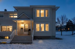 245 Killarney Glen Court SW Calgary, AB T3H 7H4
