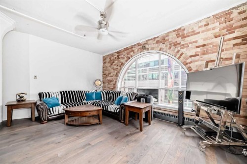 402-240 11 Avenue Sw, Calgary, AB - Indoor