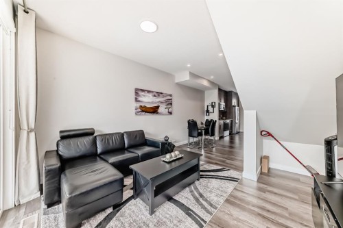 204 Skyview Ranch Circle Ne, Calgary, AB - Indoor Photo Showing Living Room