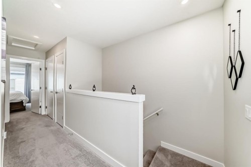 204 Skyview Ranch Circle Ne, Calgary, AB - Indoor Photo Showing Other Room