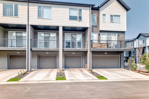 204 Skyview Ranch Circle Ne, Calgary, AB - Outdoor With Facade