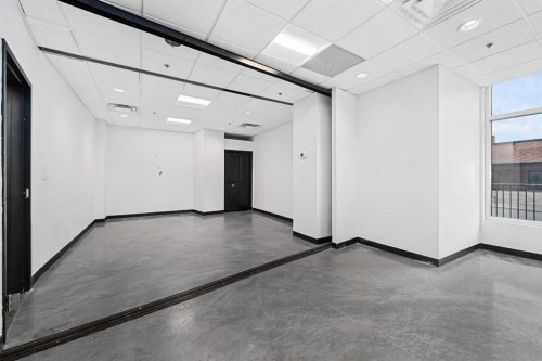 346 4 Avenue Se, Calgary, AB 