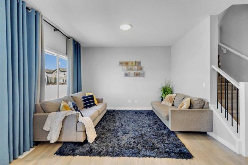 672 Walgrove Boulevard Se, Calgary, AB - Indoor