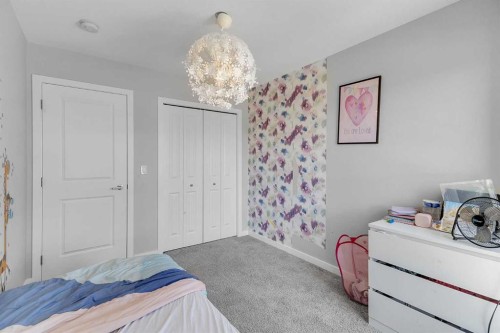 672 Walgrove Boulevard Se, Calgary, AB - Indoor Photo Showing Bedroom