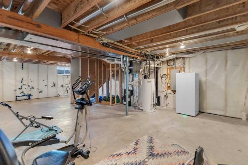672 Walgrove Boulevard Se, Calgary, AB - Indoor Photo Showing Basement
