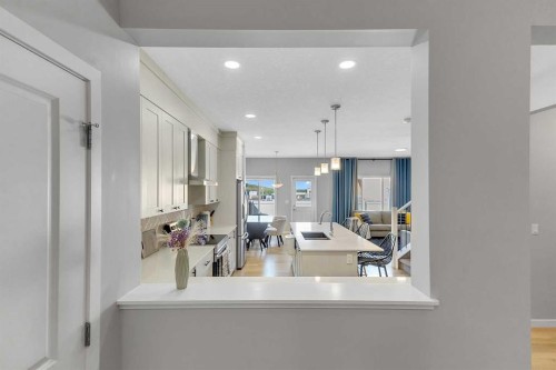 672 Walgrove Boulevard Se, Calgary, AB - Indoor