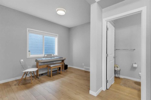 672 Walgrove Boulevard Se, Calgary, AB - Indoor