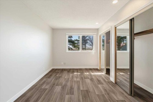 204050 Rr 245, Rural Vulcan County, AB - Indoor Photo Showing Other Room