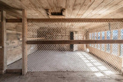 204050 Rr 245, Rural Vulcan County, AB - Indoor Photo Showing Other Room