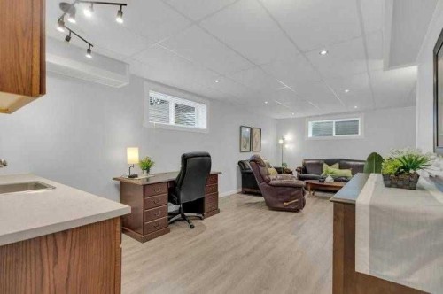 3 Liberty Place, Sylvan Lake, AB - Indoor