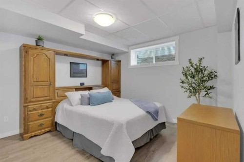 3 Liberty Place, Sylvan Lake, AB - Indoor Photo Showing Bedroom