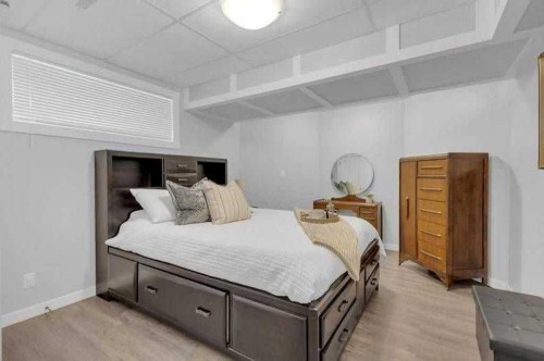 3 Liberty Place, Sylvan Lake, AB - Indoor Photo Showing Bedroom