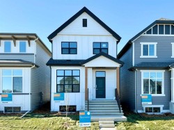 15 Magnolia Street  Calgary, AB T3M 4C8