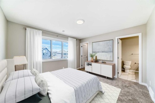 15 Magnolia Street, Calgary, AB - Indoor Photo Showing Bedroom