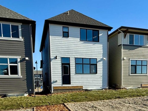 15 Magnolia Street, Calgary, AB - Outdoor