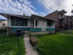35 4 Avenue SE High River, AB T1V 1G3