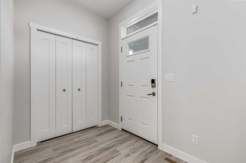 461 South Point Glen Sw, Airdrie, AB - Indoor Photo Showing Other Room