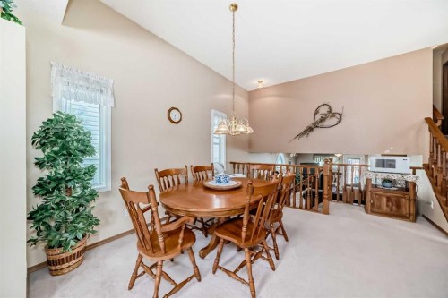 76 Hidden Way Nw, Calgary, AB - Indoor Photo Showing Dining Room