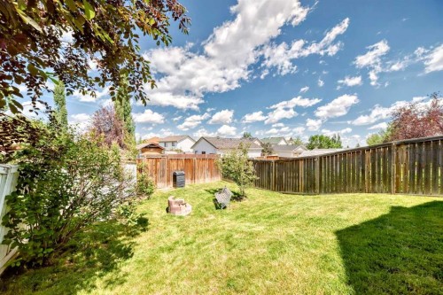 76 Hidden Way Nw, Calgary, AB - Outdoor
