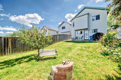 76 Hidden Way Nw, Calgary, AB - Outdoor