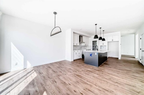 2 Appaloosa Way, Cochrane, AB - Indoor Photo Showing Kitchen