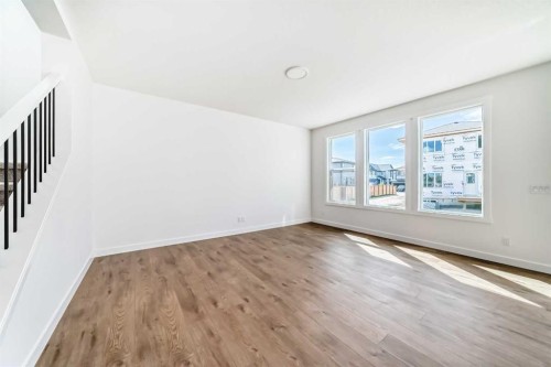2 Appaloosa Way, Cochrane, AB - Indoor Photo Showing Other Room