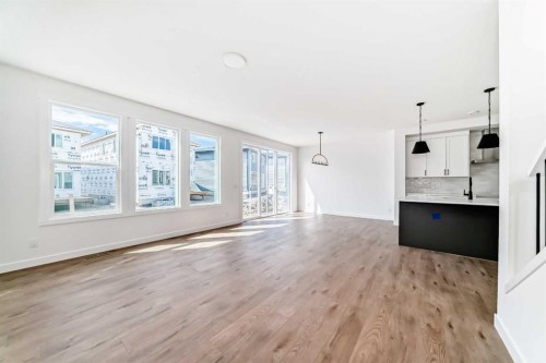 2 Appaloosa Way, Cochrane, AB - Indoor