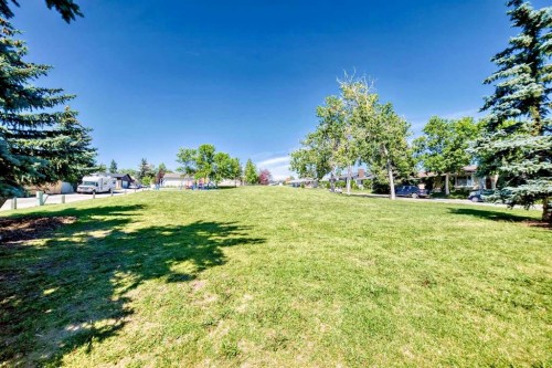 5173 Whitestone Road Ne, Calgary, AB - Outdoor
