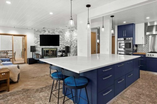 75 Hawkside Close Nw, Calgary, AB - Indoor Photo Showing Kitchen With Upgraded Kitchen