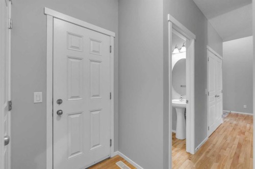 1500 Copperfield Boulevard Se, Calgary, AB - Indoor Photo Showing Other Room