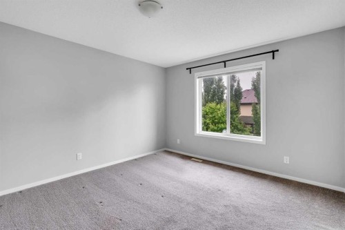1500 Copperfield Boulevard Se, Calgary, AB - Indoor Photo Showing Other Room